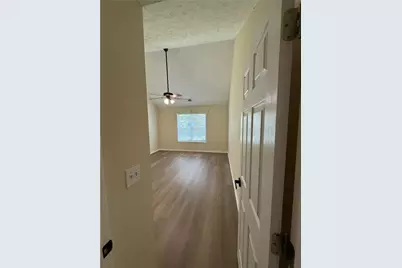 2214 Oakland Farm Dr, Lawrenceville, GA 30046 - Photo 18