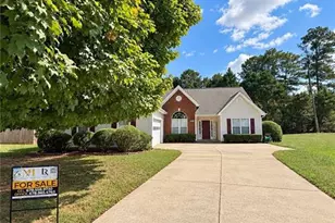 2214 Oakland Farm Dr, Lawrenceville, GA 30046 - Photo 4