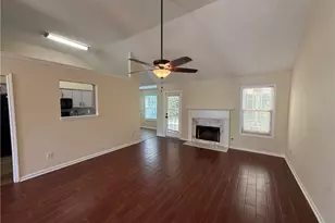 2214 Oakland Farm Dr, Lawrenceville, GA 30046 - Photo 10