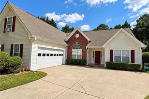 2214 Oakland Farm Dr, Lawrenceville, GA 30046 - Photo 2