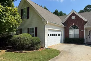 2214 Oakland Farm Dr, Lawrenceville, GA 30046 - Photo 1
