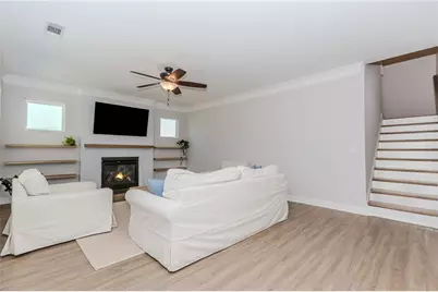 6829 Benjamin Drive, Flowery Branch, GA 30542 - Photo 8