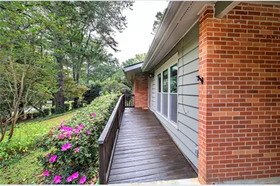1990 Glenroy Place SE, Smyrna, GA 30080 - Photo 4