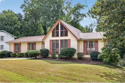 4421 Buckingham Circle, Decatur, GA 30035 - Photo 2