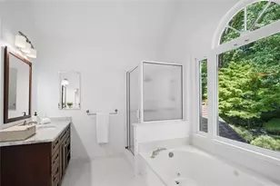 576 Pelham Rd NE, Atlanta, GA 30324 - Photo 40