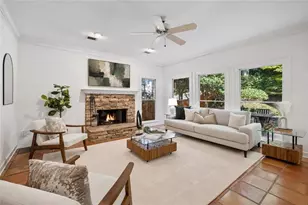 576 Pelham Rd NE, Atlanta, GA 30324 - Photo 32