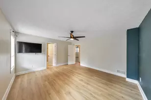3701 Thornwood Way, Marietta, GA 30062 - Photo 10