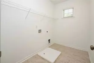 1705 Wellston Dr, Lawrenceville, GA 30043 - Photo 24
