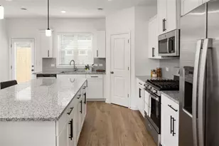 1510 Brantin Dr, Lawrenceville, GA 30043 - Photo 2