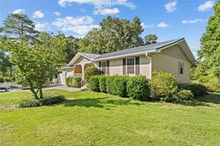 17 Pine St E, Chatsworth, GA 30705 - Photo 1