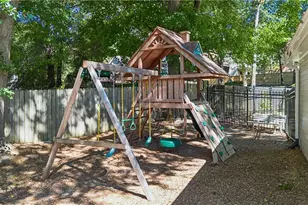 4669 Newell Dr, Marietta, GA 30062 - Photo 58