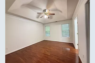 5873 Riverside Walk Drive, Sugar Hill, GA 30518 - Photo 8