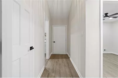 2490 Stoney Brook Lane NE, Marietta, GA 30062 - Photo 12
