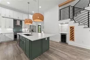 538 W Shadburn Ave, Buford, GA 30518 - Photo 8