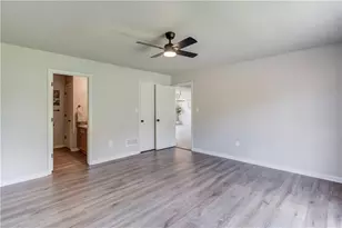 8431 Norris Lake Way, Snellville, GA 30039 - Photo 12
