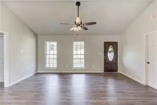 8431 Norris Lake Way, Snellville, GA 30039 - Photo 10