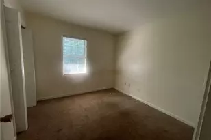 7750 Roswell Rd, Sandy Springs, GA 30350 - Photo 16