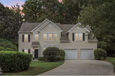 225 W Brookhollow Court, Alpharetta, GA 30022 - Photo 2