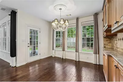 225 W Brookhollow Court, Johns Creek, GA 30022 - Photo 10