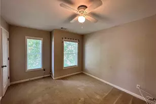 5530 Crestwick Wy, Cumming, GA 30040 - Photo 32