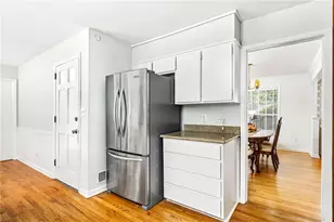 2338 Kings Point Dr, Dunwoody, GA 30338 - Photo 12