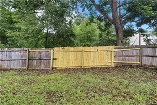 2001 Chicago Ave NW, Atlanta, GA 30314 - Photo 32