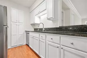 23203 Plantation Dr NE, Atlanta, GA 30324 - Photo 18