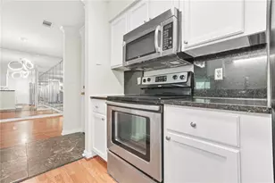 23203 Plantation Dr NE, Atlanta, GA 30324 - Photo 20
