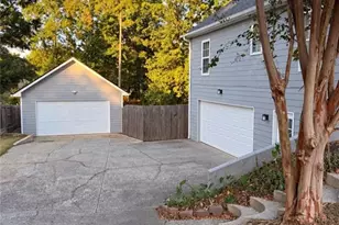 3336 Duncan Bridge Trail, Buford, GA 30519 - Photo 2
