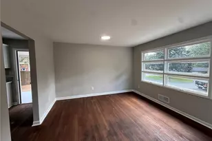 3229 Vanderbilt Ln NW, Atlanta, GA 30318 - Photo 8