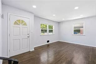 3589 Eisenhower Circle, Atlanta, GA 30354 - Photo 4