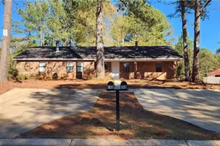144 W Paces Dr, Athens, GA 30605 - Photo 1