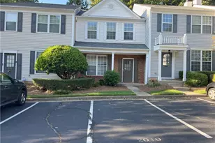 2010 Whitestone Pl, Alpharetta, GA 30005 - Photo 2
