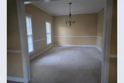 622 Plantation Drive, Lithia Springs, GA 30122 - Photo 6