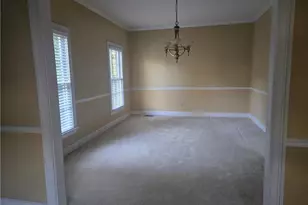 622 Plantation Dr, Lithia Springs, GA 30122 - Photo 6