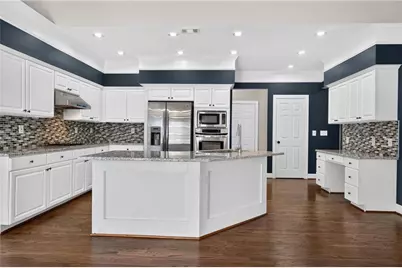 7670 Bellemont Ridge, Johns Creek, GA 30097 - Photo 14