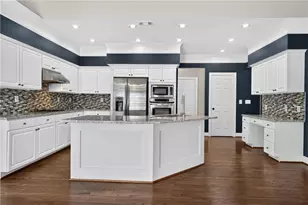 7670 Bellemont Ridge, Johns Creek, GA 30097 - Photo 14