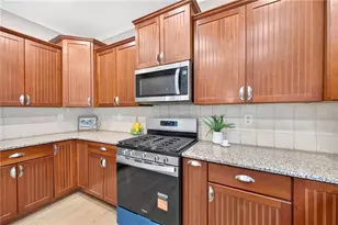 1214 Ridge Hollow Ln, Lawrenceville, GA 30043 - Photo 12