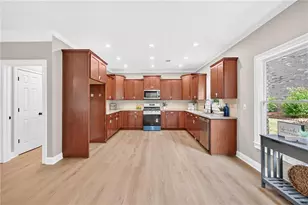 1214 Ridge Hollow Ln, Lawrenceville, GA 30043 - Photo 10