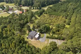 1048 W Macedonia Church Rd, Oxford, GA 30054 - Photo 2