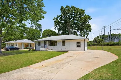 1902 Mural Circle, Morrow, GA 30260 - Photo 2