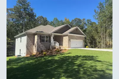 354 Blackberry Court, Pendergrass, GA 30567 - Photo 2