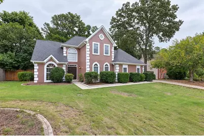 2374 Battle Forest Dr SW, Marietta, GA 30064 - Photo 2