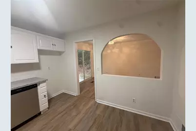 5959 Simone Drive, Stone Mountain, GA 30087 - Photo 12