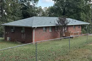 40 Summit Dr SE, Lindale, GA 30147 - Photo 4