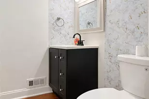2412 Peachwood Cir NE, Atlanta, GA 30345 - Photo 10