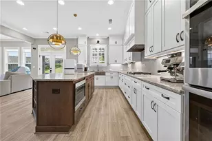 6585 Creekview Cir, Johns Creek, GA 30097 - Photo 22
