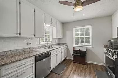 481 Don Circle SW, Marietta, GA 30064 - Photo 10