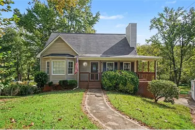 481 Don Circle SW, Marietta, GA 30064 - Photo 2