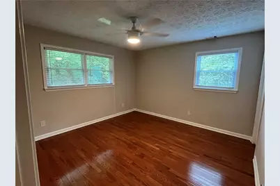 2237 Scotty Cir, Decatur, GA 30032 - Photo 8